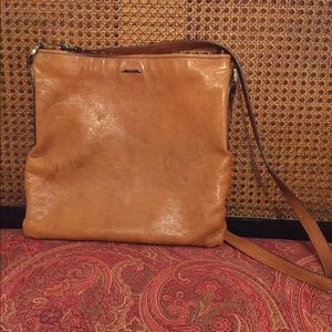 Beautiful, authentic Gucci cross body bag.